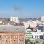 Ukrajinský dron zasiahol budovu FSB v Kursku (video)